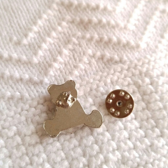 Tiny bear brooch Letter H baby block silver tone teddy alphabet initial monogram - Picture 4 of 4